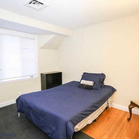 Town Plot Waterbury Apartment Luaran gambar