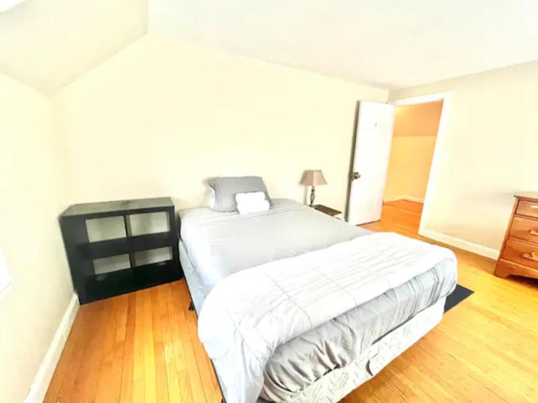 Town Plot Waterbury Apartment Luaran gambar